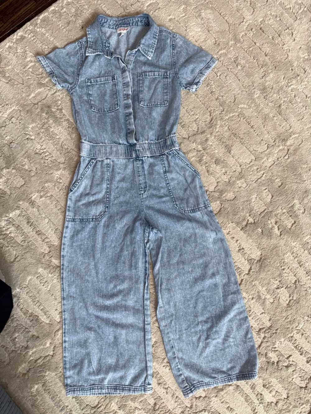 Cat & Jack Light Blue Denim Short Sleeve, wide leg Jumpsuit 10/12